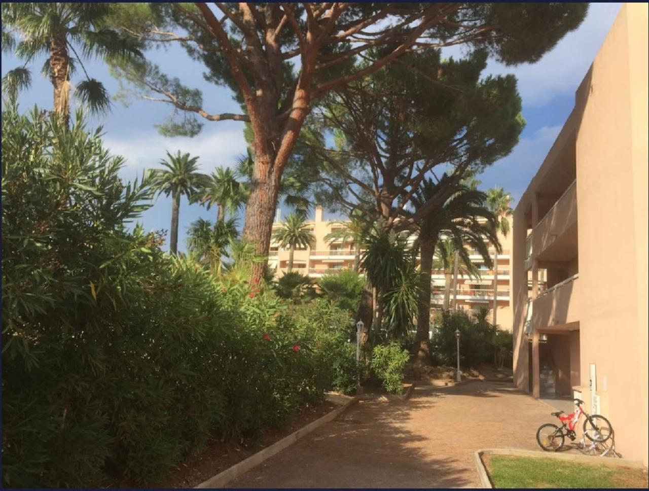 Appartement De La Residence Du Golfe Exterior photo